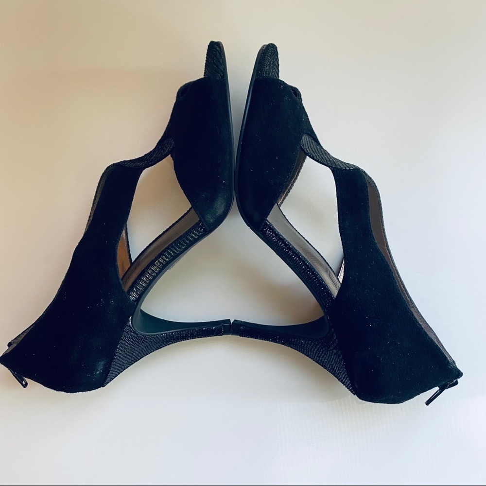 Moda Spana || Venter Strap Heel. Sz 8M. Black